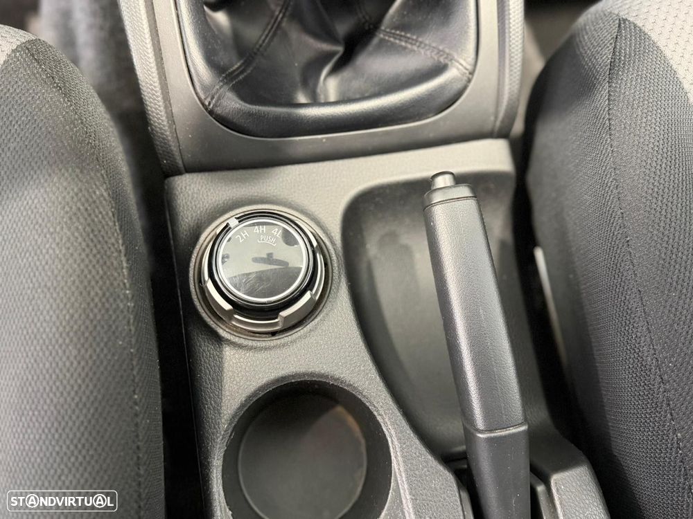 Mitsubishi L200 2.3 DI-D CD Invite 4WD - 10