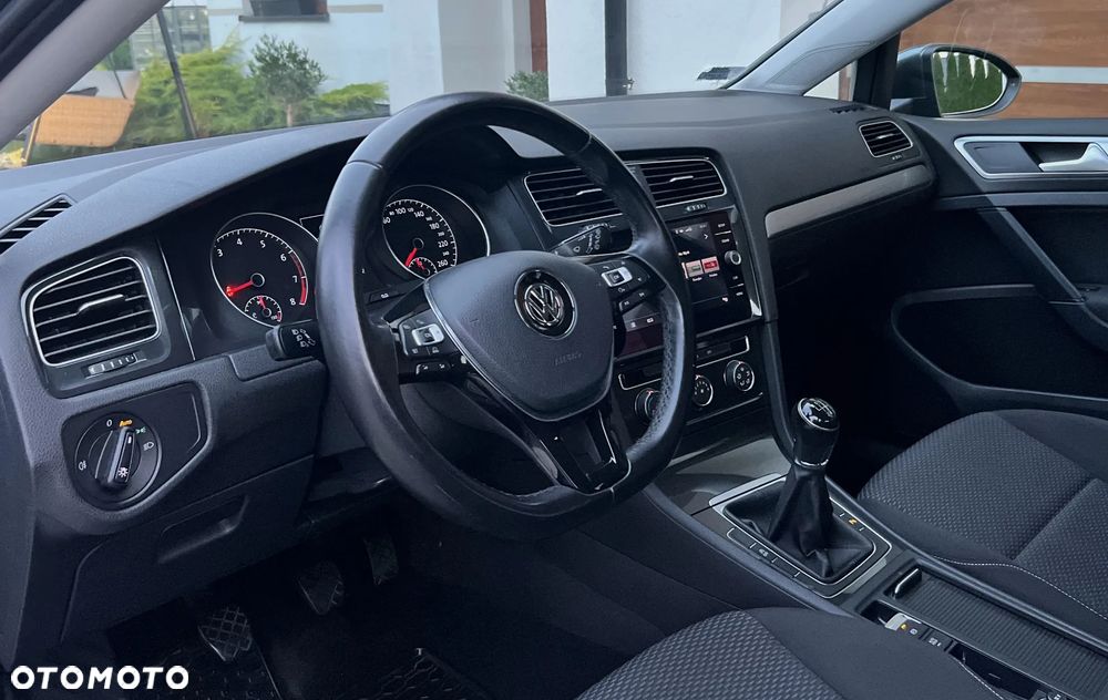 Volkswagen Golf 1.0 TSI Trendline - 11