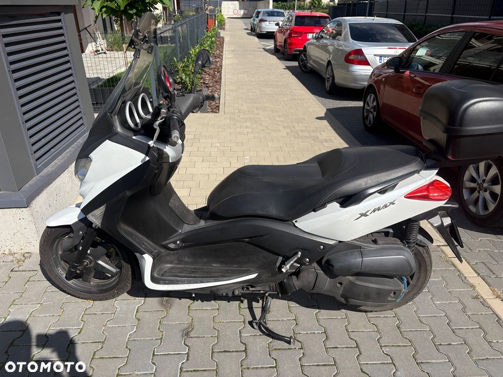 Yamaha X-max - 3