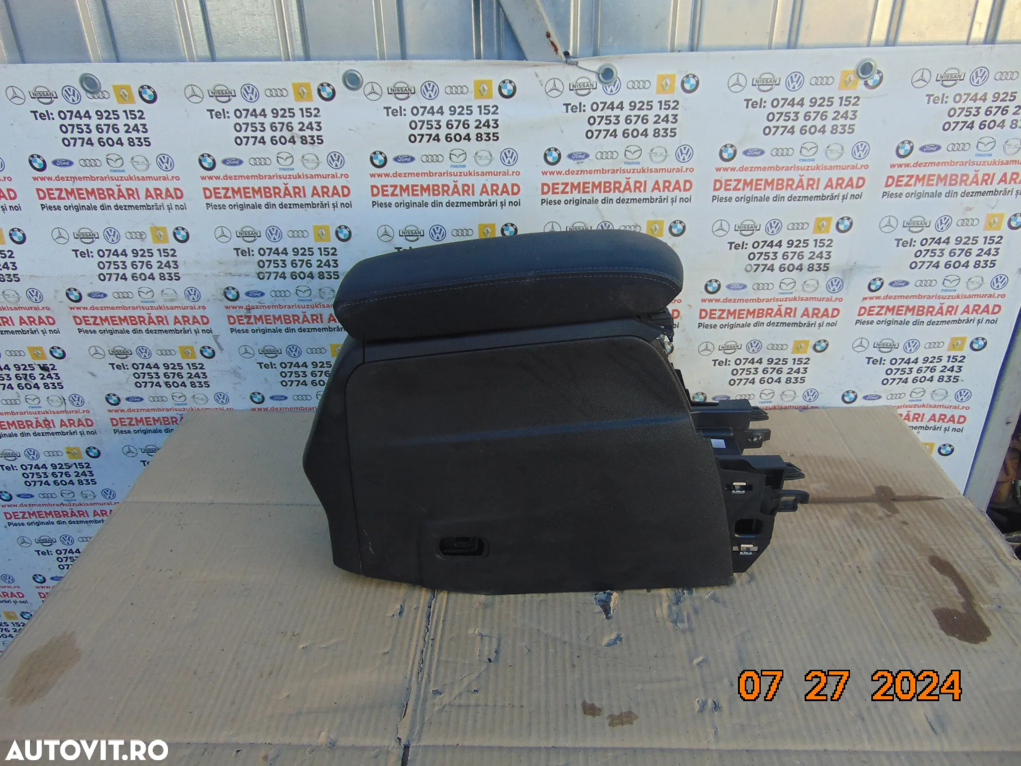 Cotiera Peugeot 208 dupa 2019 cotiera originala piele - 2