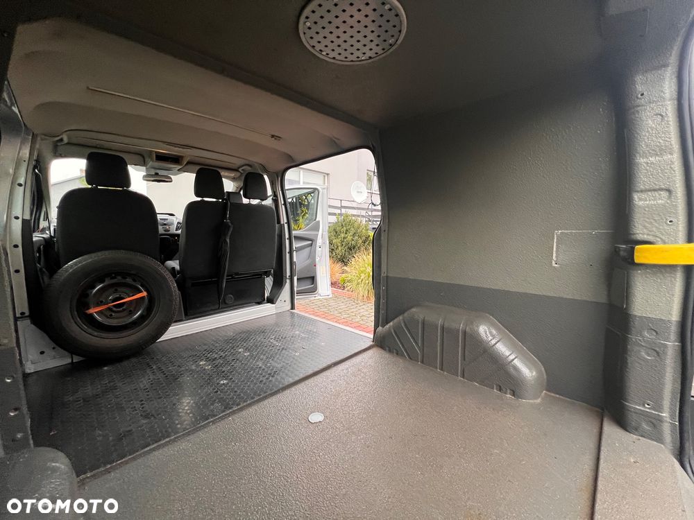 Ford Transit Custom 270 L1H1 Ambiente - 20