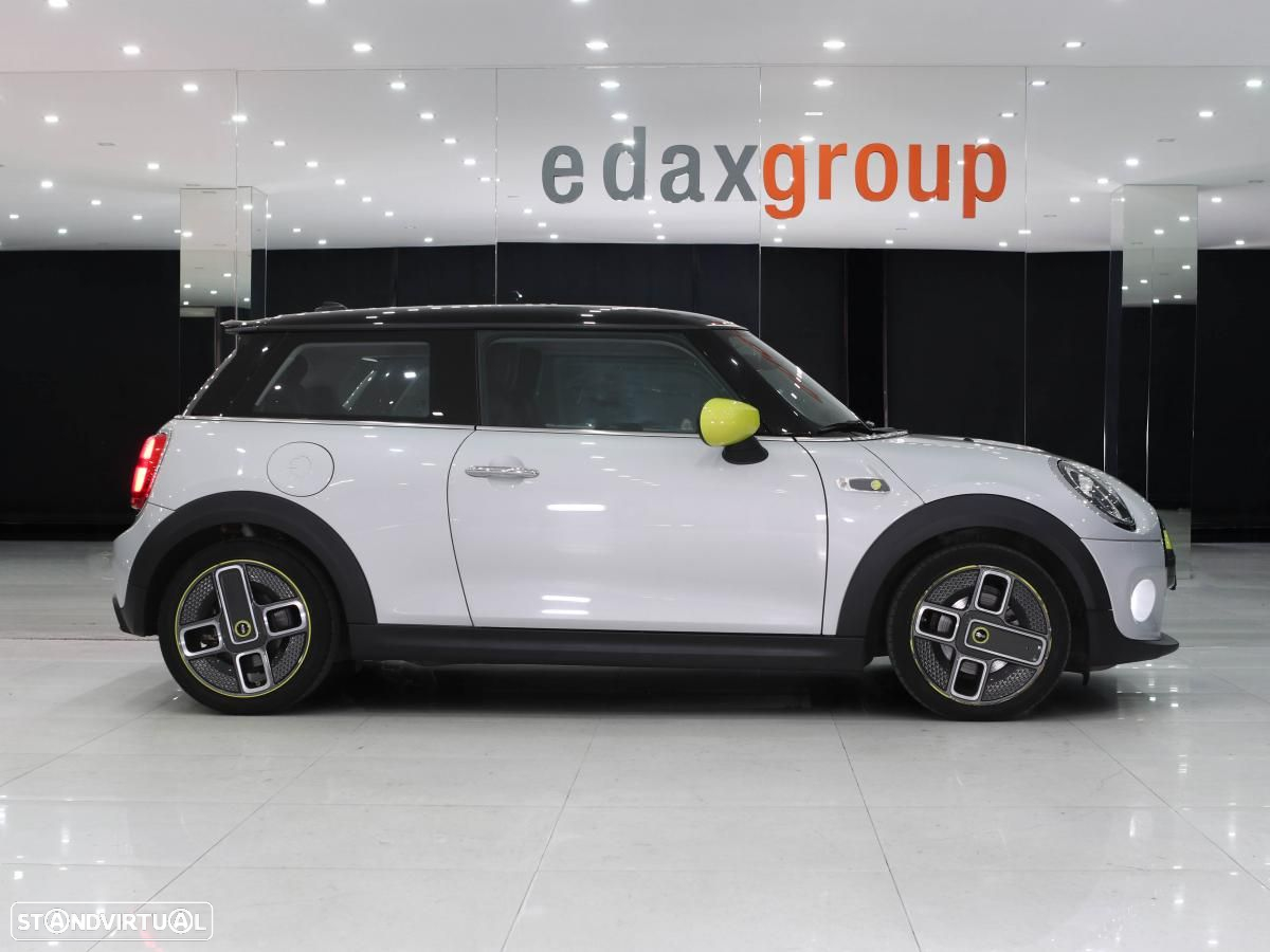 MINI 3 Portas Cooper SE S - 2
