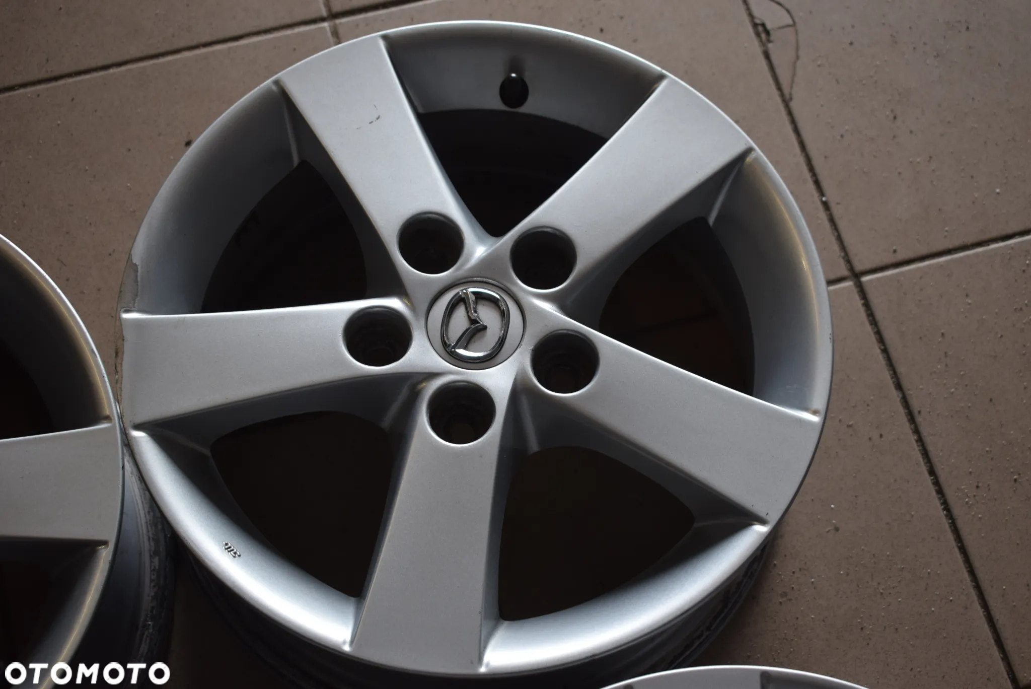 Felgi aluminiowe alufelgi Mazda 6Jx15 5x114,3 - 3