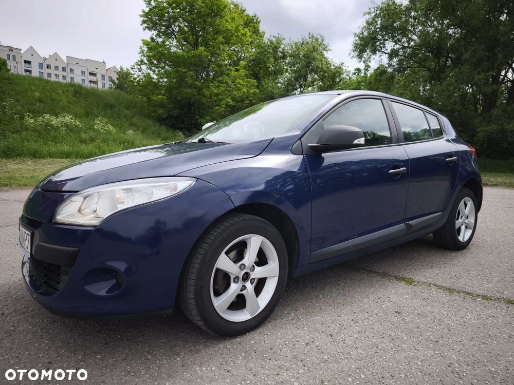 Renault Megane 1.5 dCi Authentique - 10