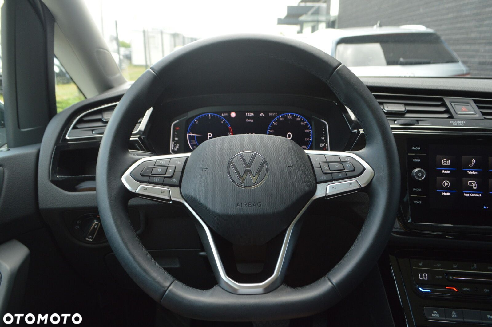 Volkswagen Touran 2.0 TDI BMT Highline DSG - 9