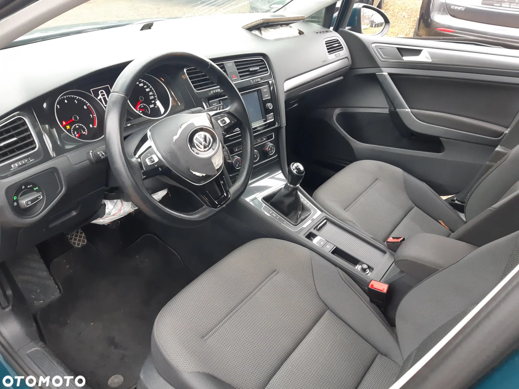 Volkswagen Golf VII 1.4 TSI BMT Comfortline - 14