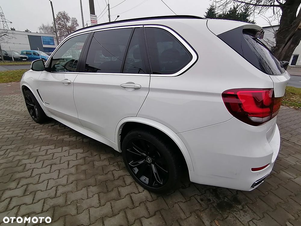 BMW X5 xDrive25d - 12