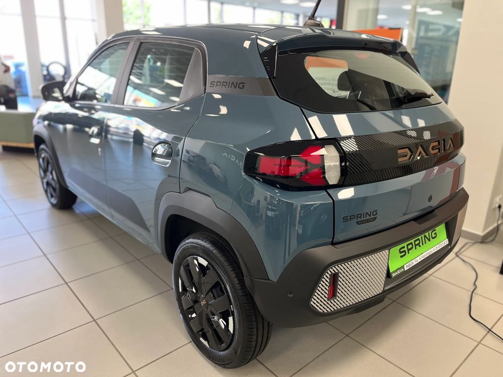 Dacia Spring Electric 24.3kWh 100 Extreme - 6