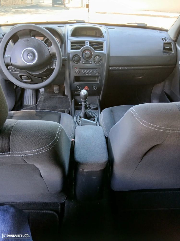 Renault Mégane Break 1.5 dCi Extreme - 10