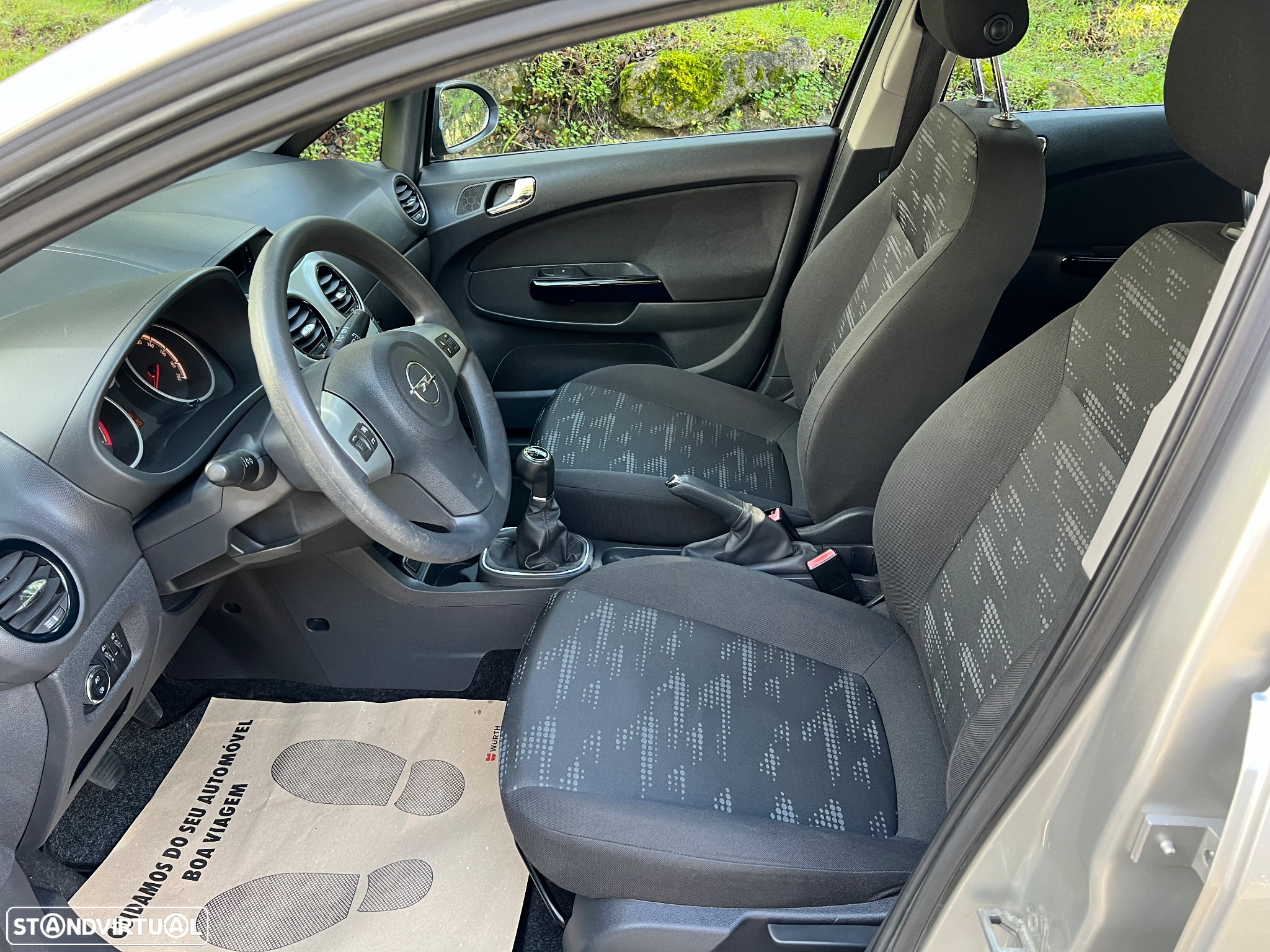Opel Corsa 1.2 Cosmo - 9