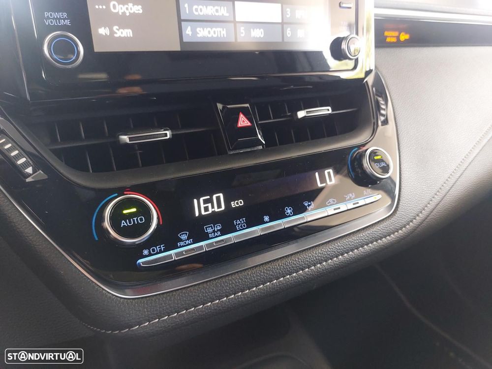 Toyota Corolla Touring Sports 1.8 Hybrid Comfort - 36