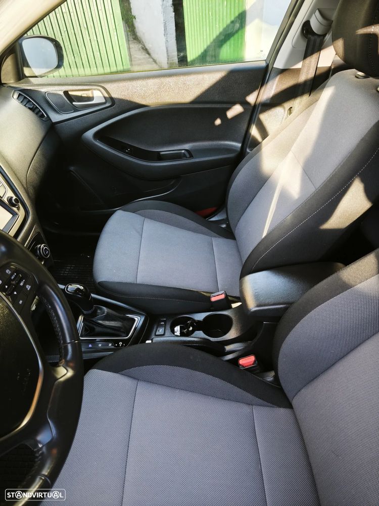Hyundai i20 Active 1.0 T-GDi Style 7DCT - 15