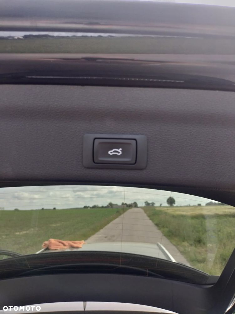 Audi A6 Avant 40 TDI quattro S tronic sport - 28