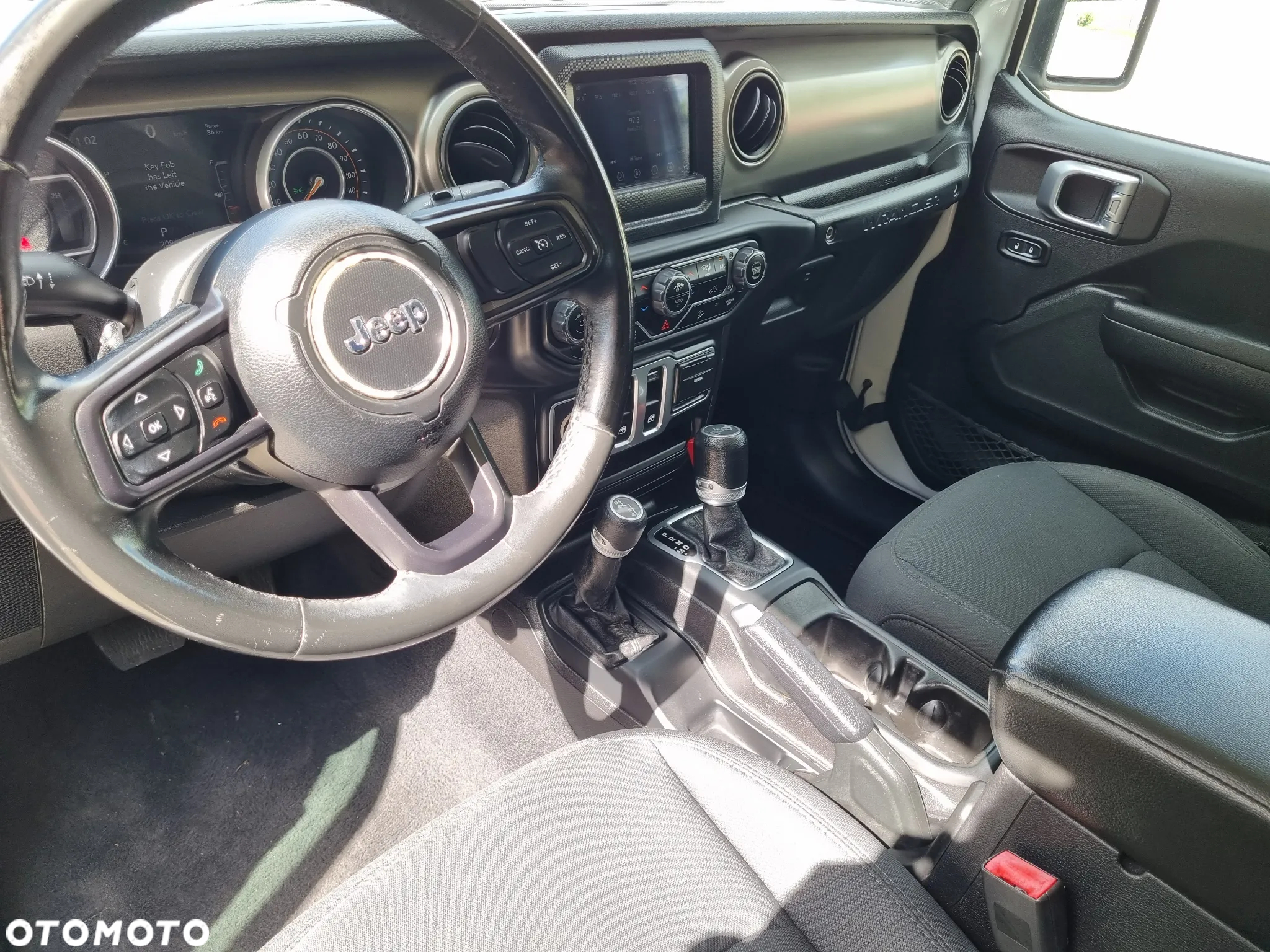 Jeep Wrangler - 36