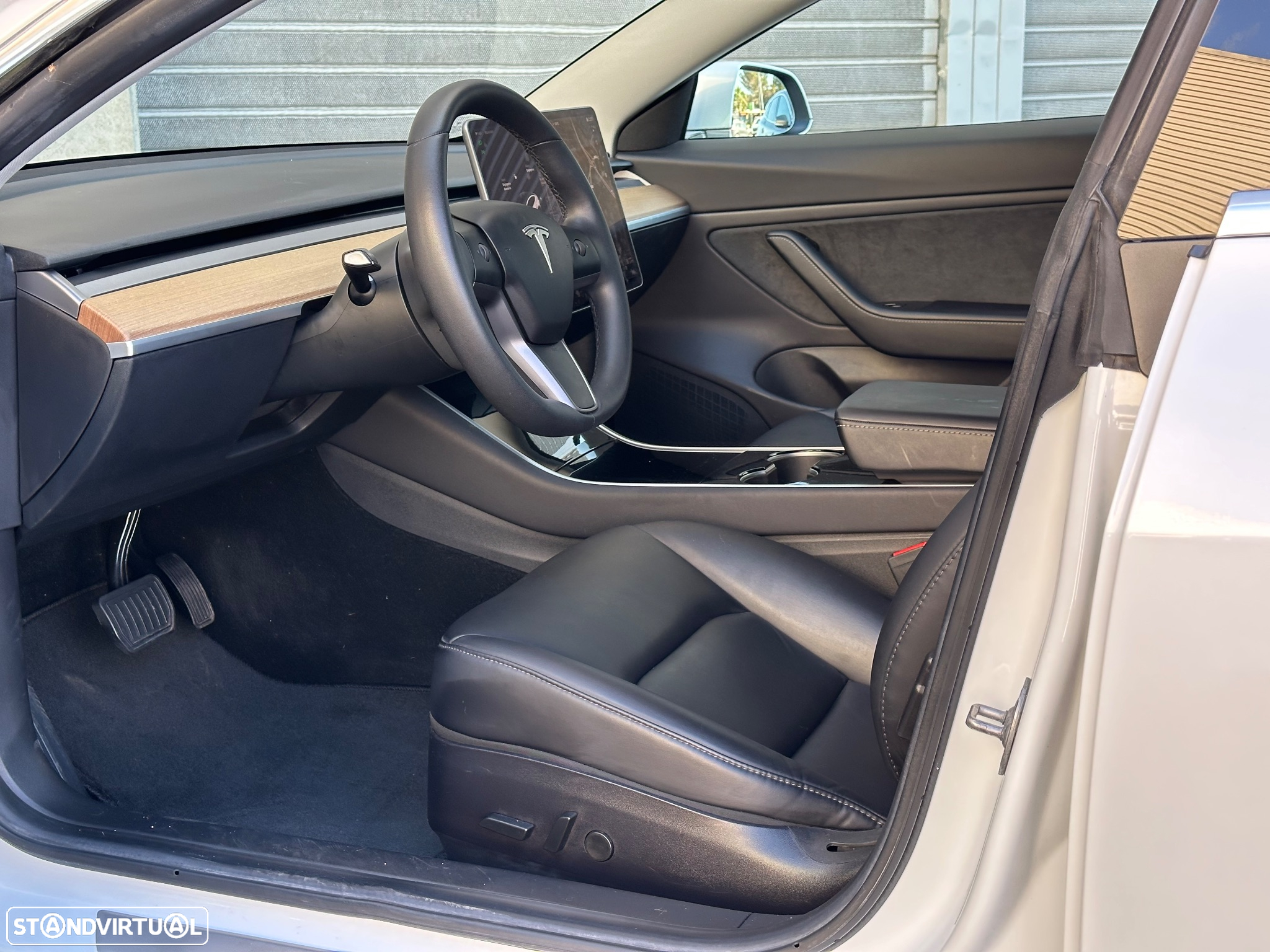 Tesla Model 3 Long-Range Dual Motor AWD - 6