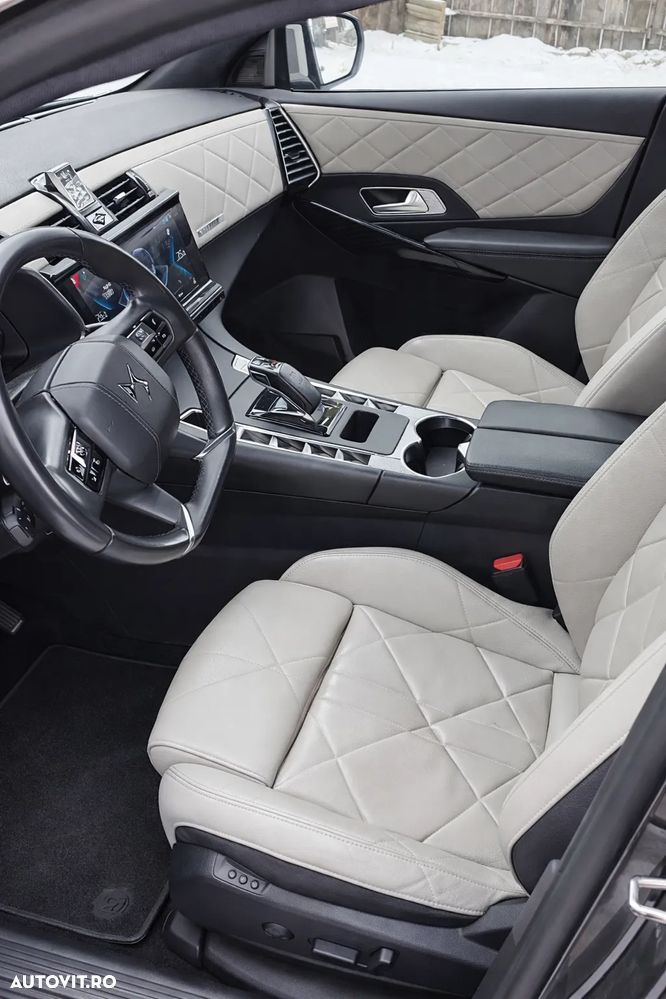 DS Automobiles DS 7 Crossback Crosback 1.6 PHeV AWD 300 EAT8 Rivoli - 1