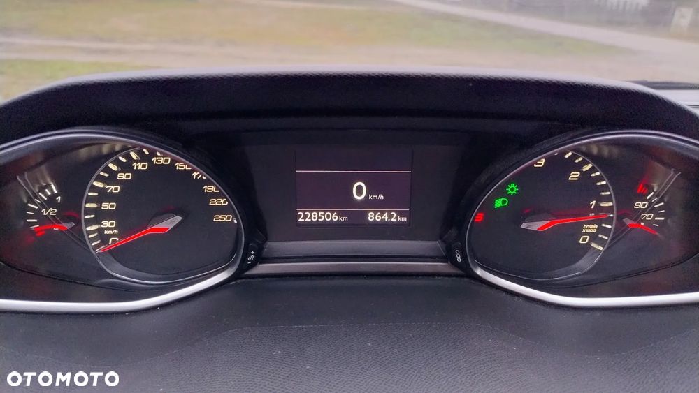 Peugeot 308 e-HDi 115 Stop & Start Allure - 18