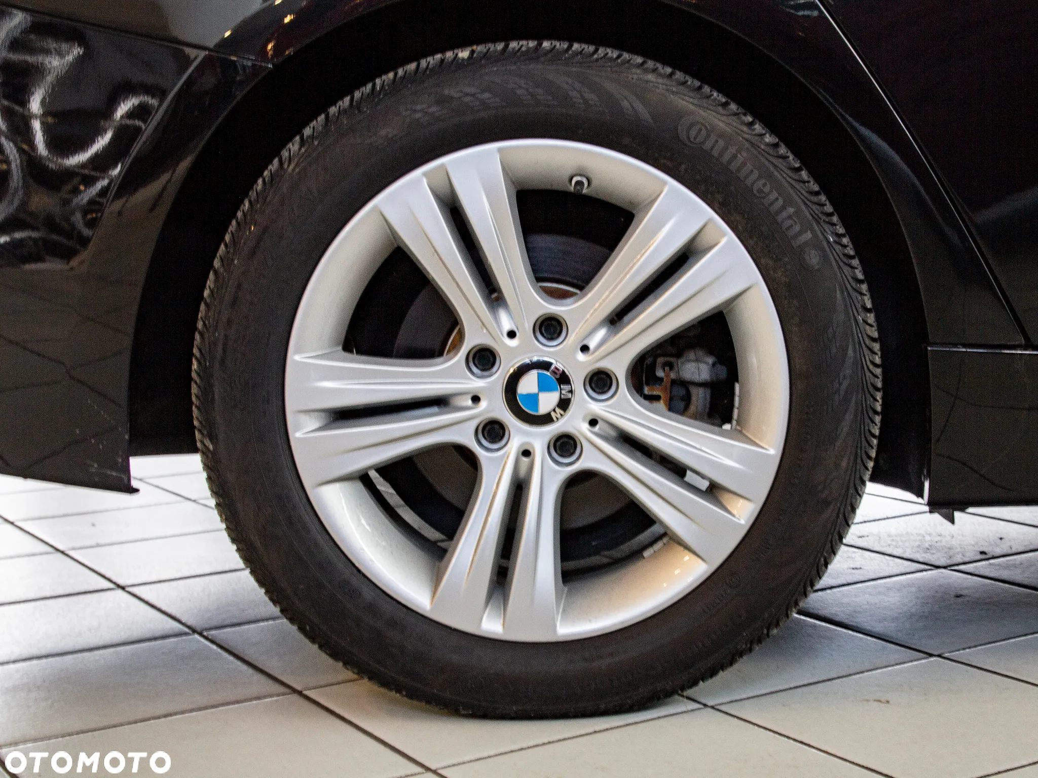 BMW Seria 3 330i GPF xDrive - 8