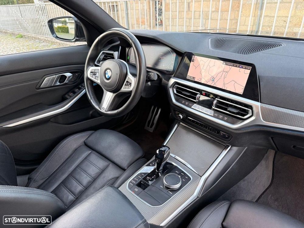 BMW 330 e Touring Pack M Auto - 12