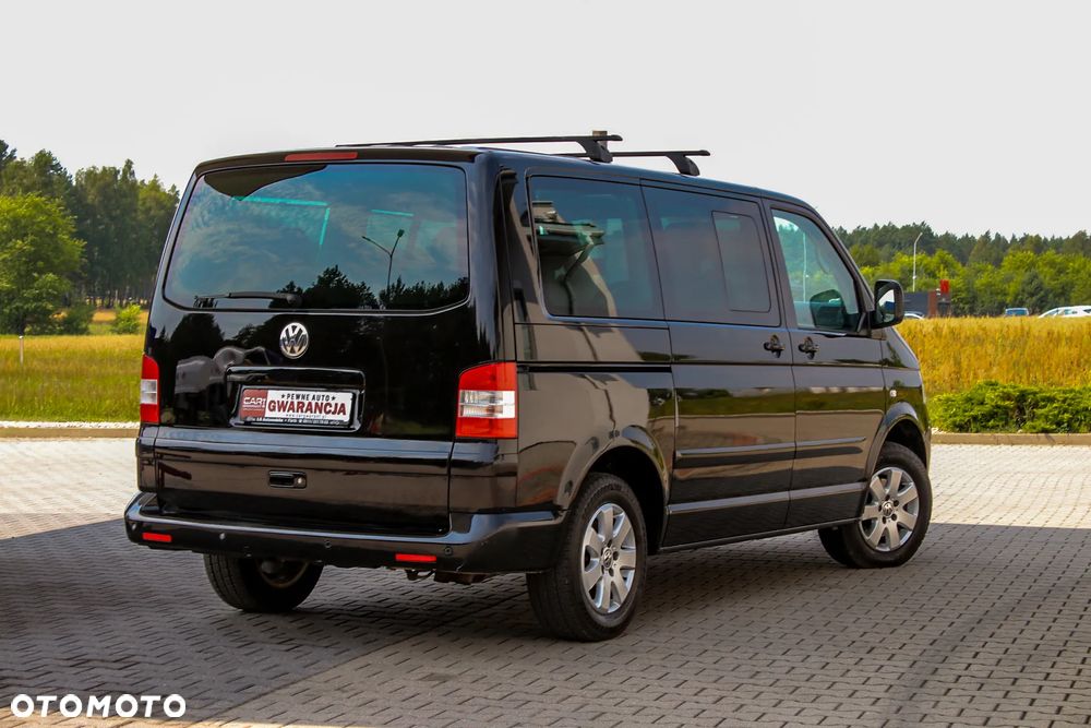 Volkswagen Multivan - 16