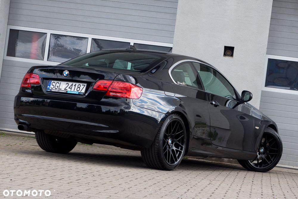 BMW Seria 3 320d - 8