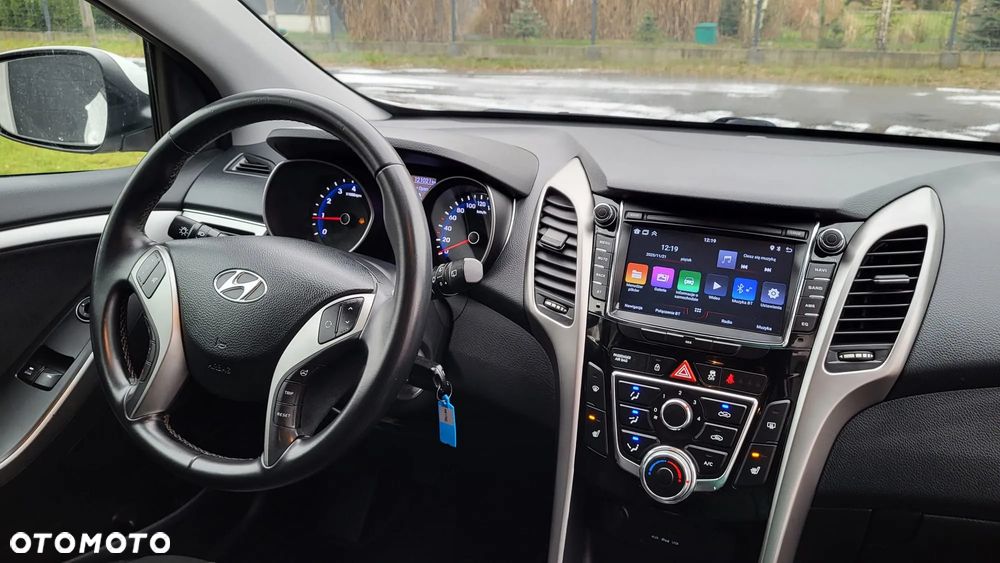 Hyundai i30 1.4 Fifa World Cup Edition - 22