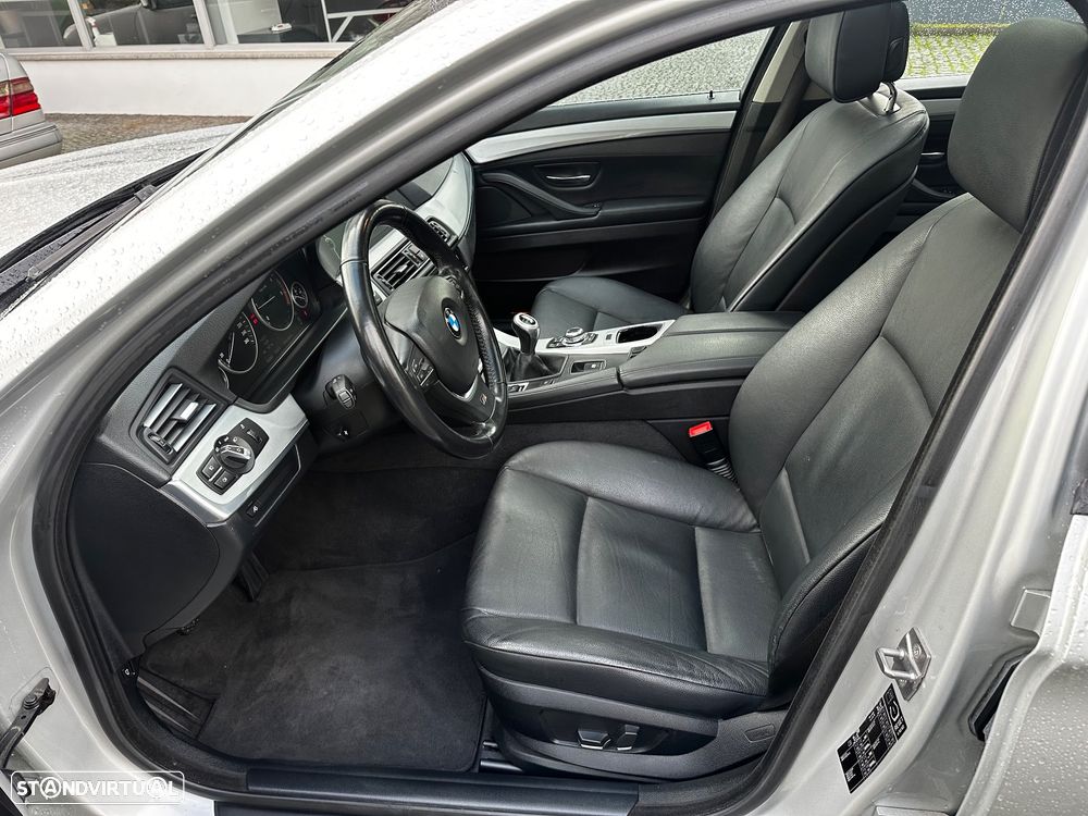 BMW 520 d Pack M - 23