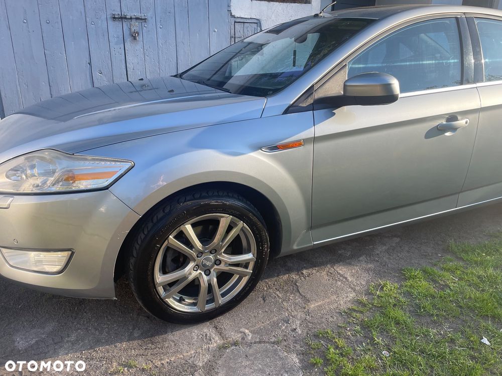Ford Mondeo - 9