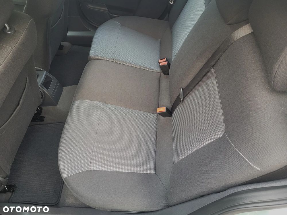 Opel Astra 1.6 Edition 111 Jahre - 22