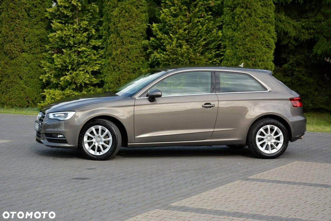 Audi A3 1.6 TDI Ambiente - 4