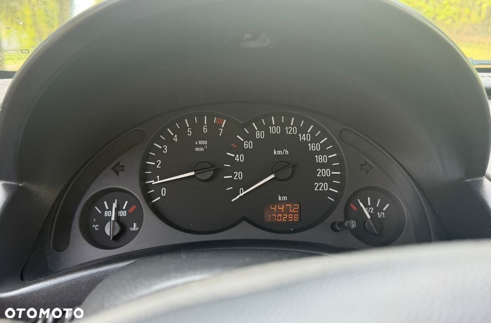 Opel Corsa 1.0 12V Comfort - 15