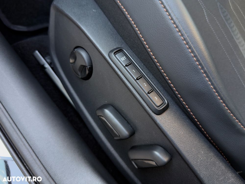 Cupra Formentor VZ 1.4 e-Hybrid DSG - 13
