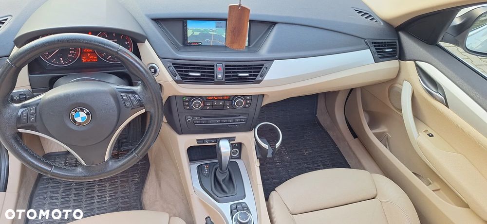 BMW X1 xDrive28i - 20