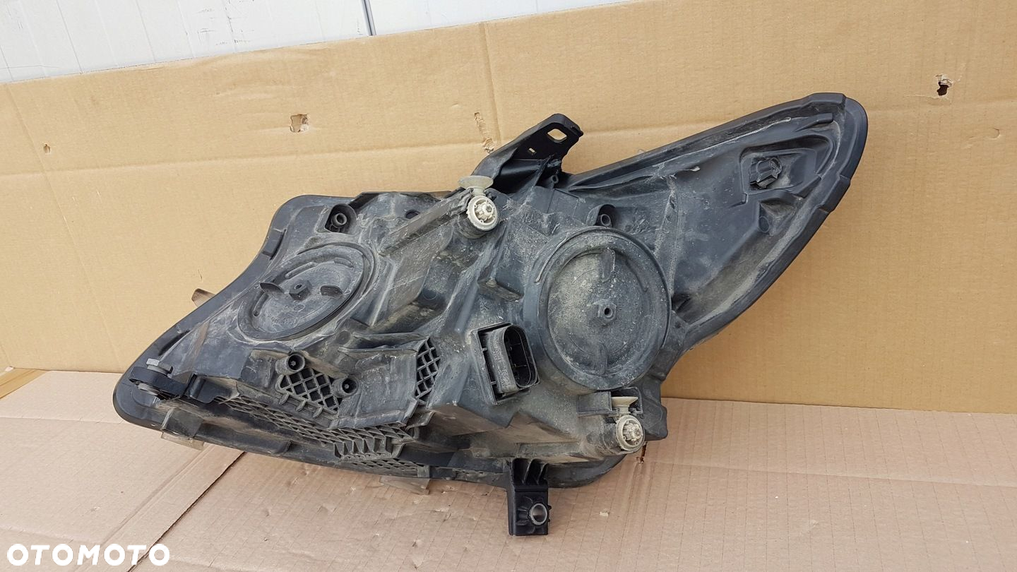 LAMPA PRZÓD PRAWA MERCEDE VITO W447 ZWYKŁA - 13