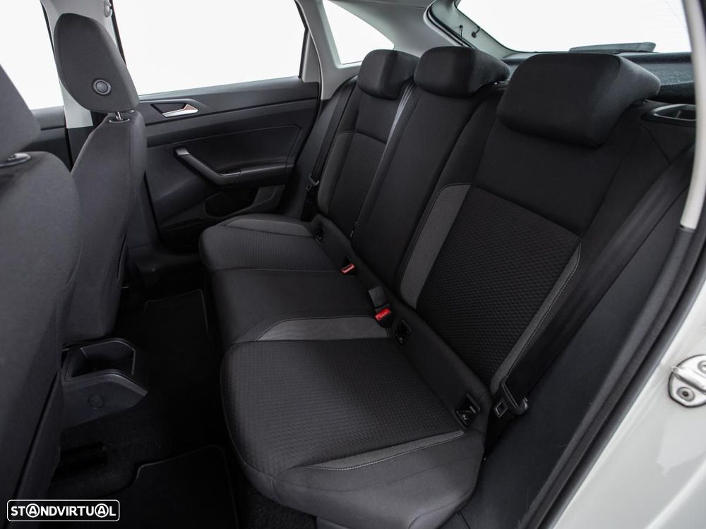 VW Taigo 1.0 TSI - 10