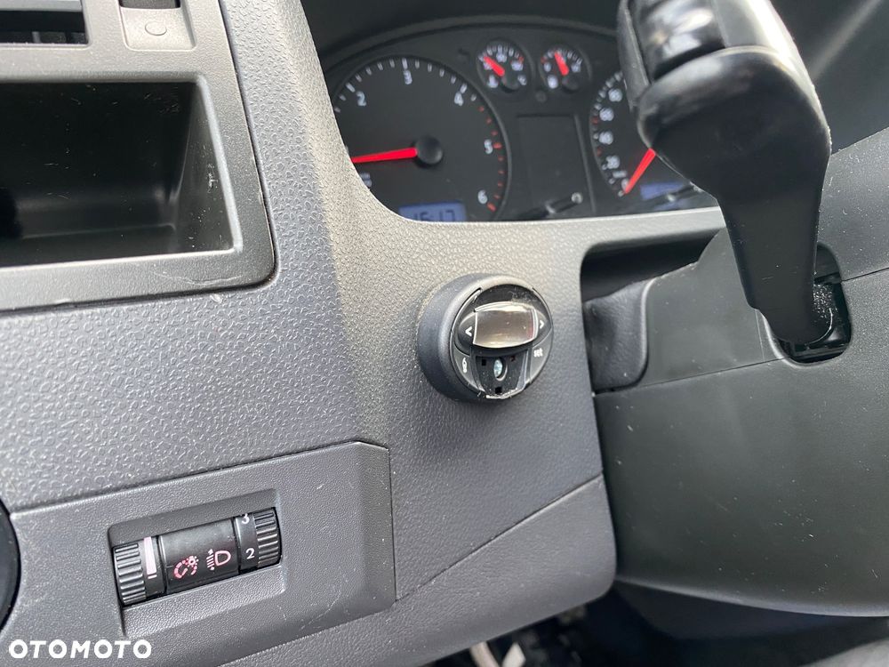 Volkswagen Multivan L1 Startline - 33
