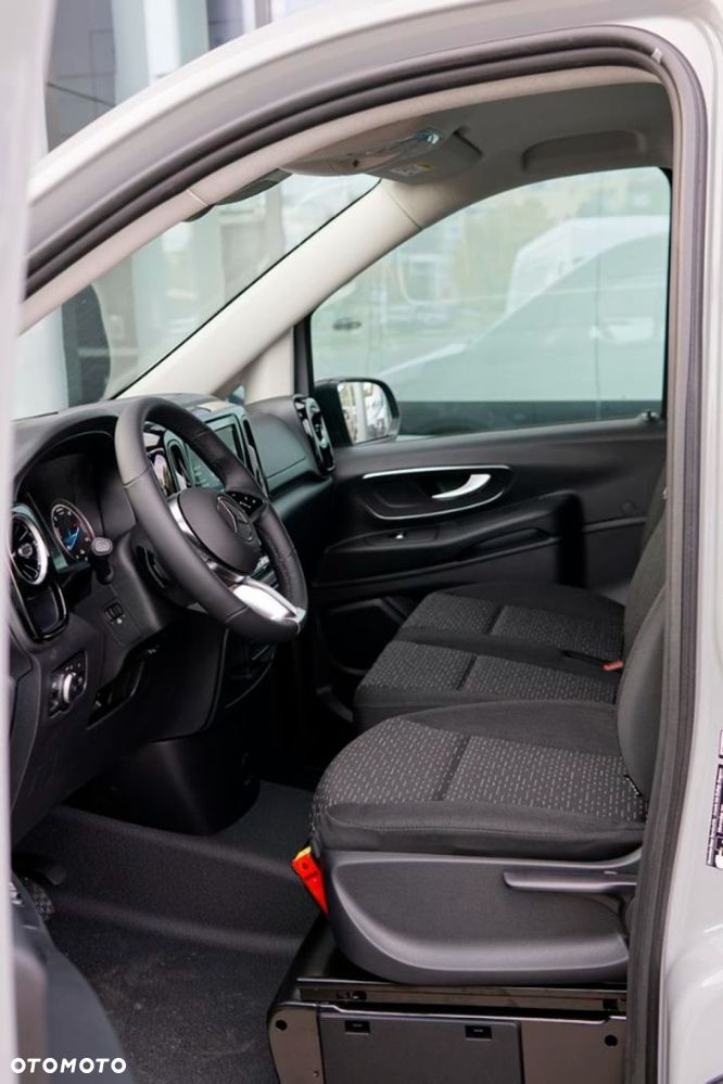 Mercedes-Benz Vito - 17