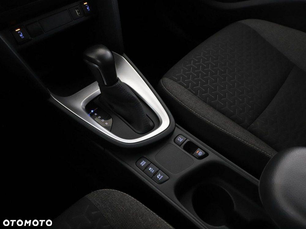 Toyota Yaris Cross Hybrid 1.5 Style - 28