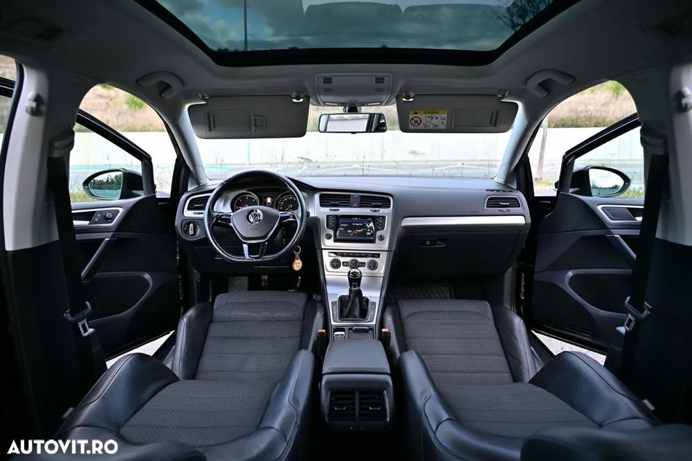 Volkswagen Golf 2.0 TDI 4Motion BMT Comfortline - 15