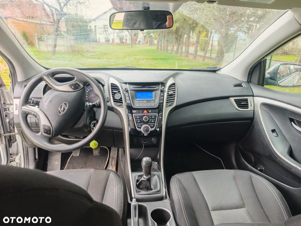Hyundai i30 1.6 CRDi Classic - 8