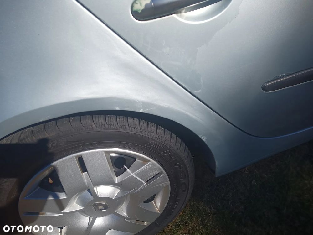 Renault Laguna - 13