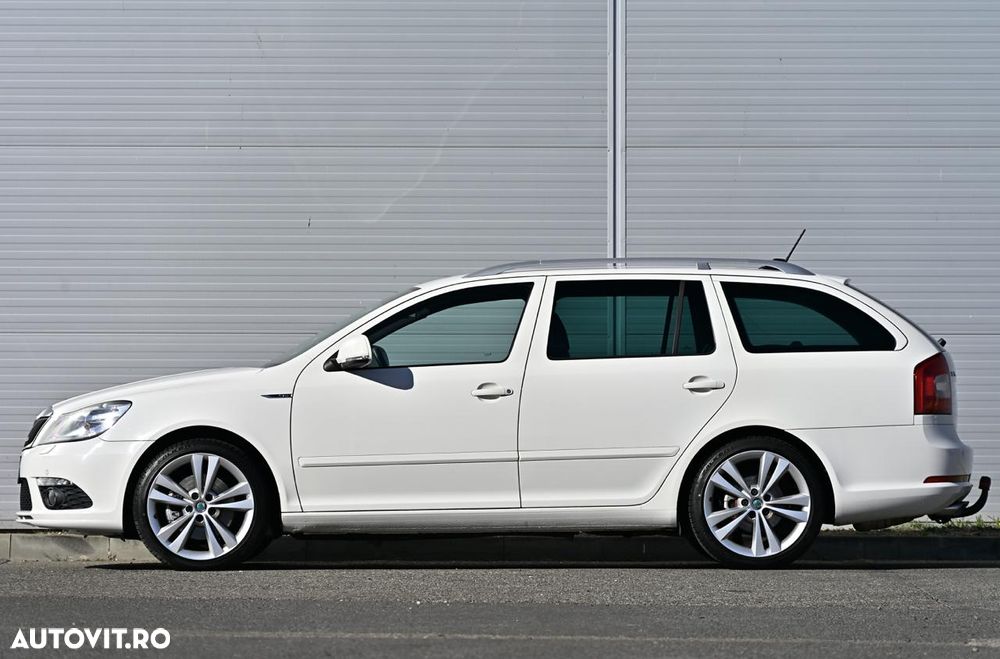 Skoda Octavia 2.0 TDI CR DPF RS - 4