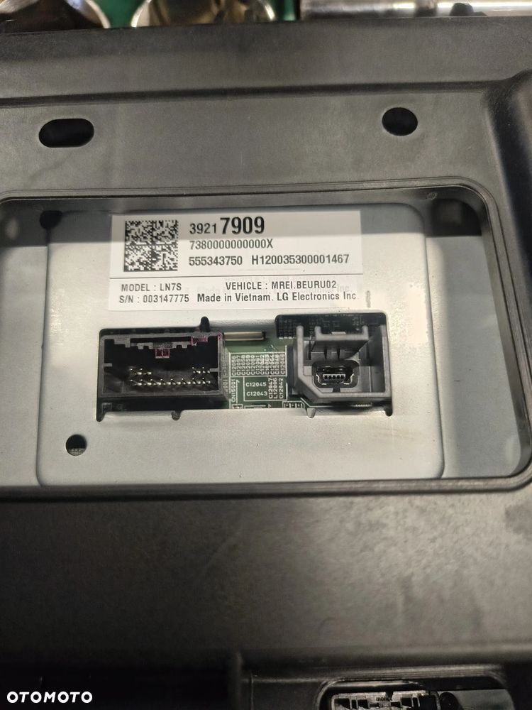 OPEL INSIGNIA B II  WYŚWIETLACZ NAWIGACJI INSTALACJA MODUŁ 39217909 - 2