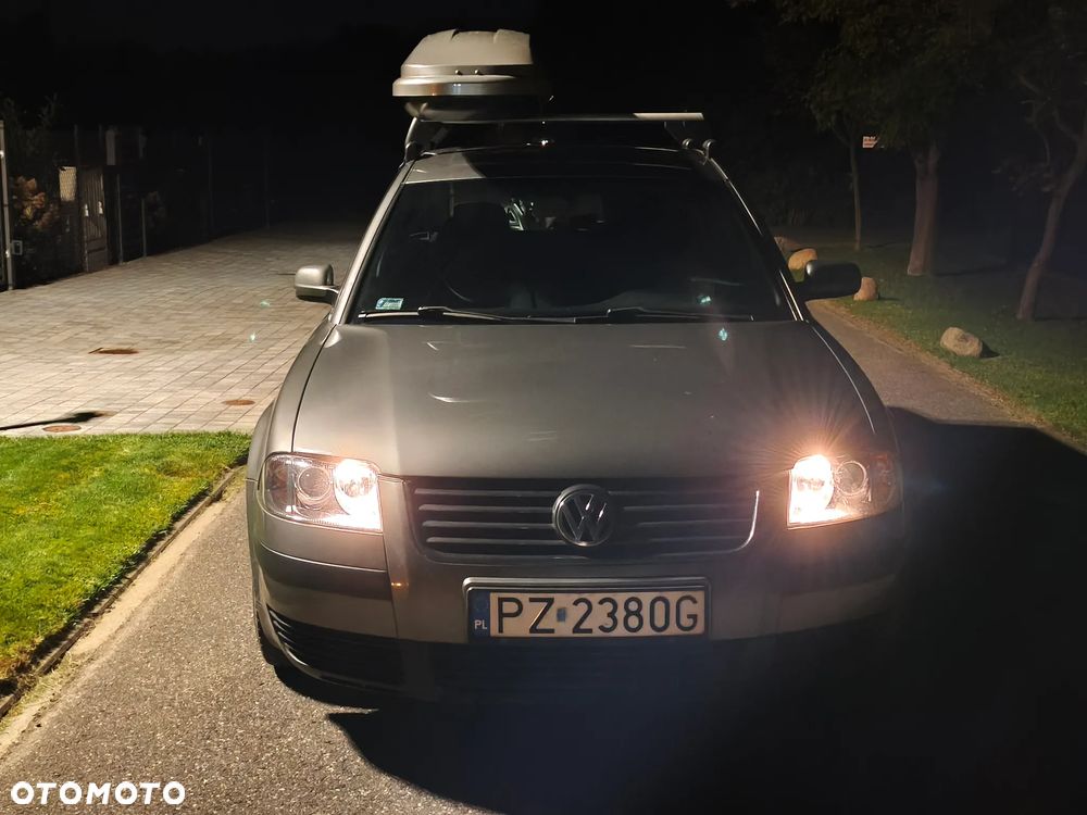 Volkswagen Passat 1.8T Comfortline - 16