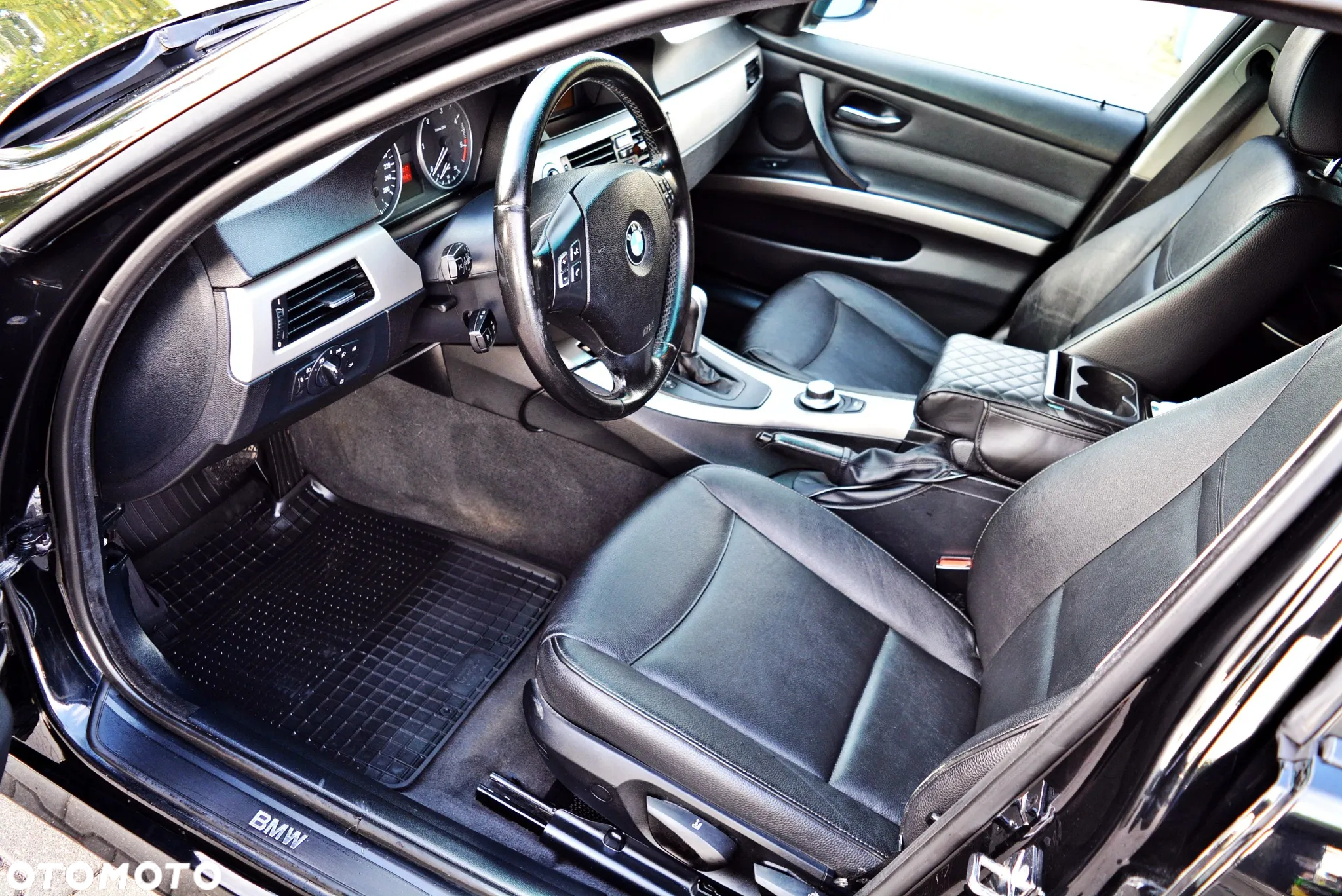 BMW Seria 3 320d DPF Touring Edition Fleet Sport - 19