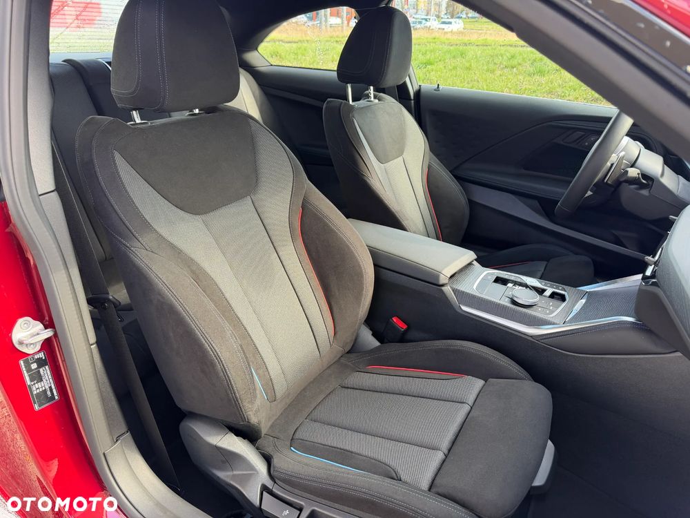 BMW Seria 2 220i M Sport sport - 9