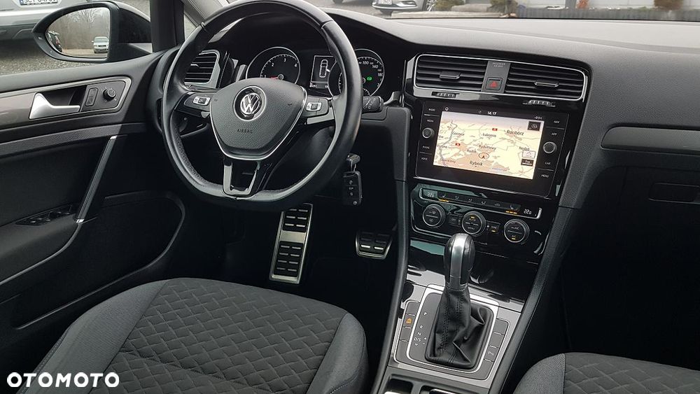 Volkswagen Golf 1.6 TDI SCR DSG Join - 15