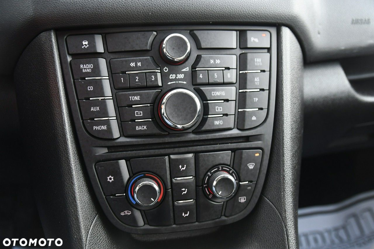 Opel Meriva - 24