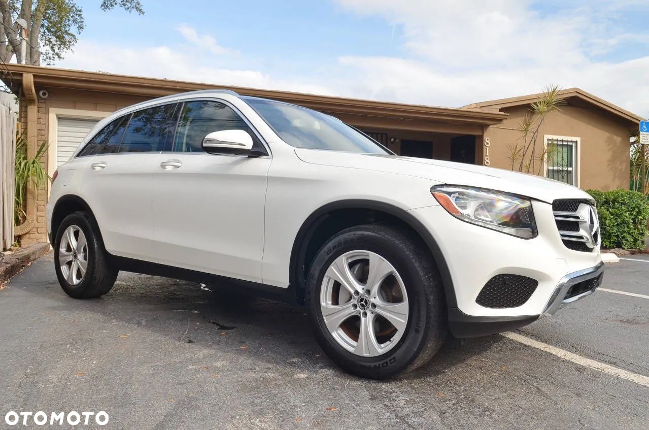 Mercedes-Benz GLC - 9