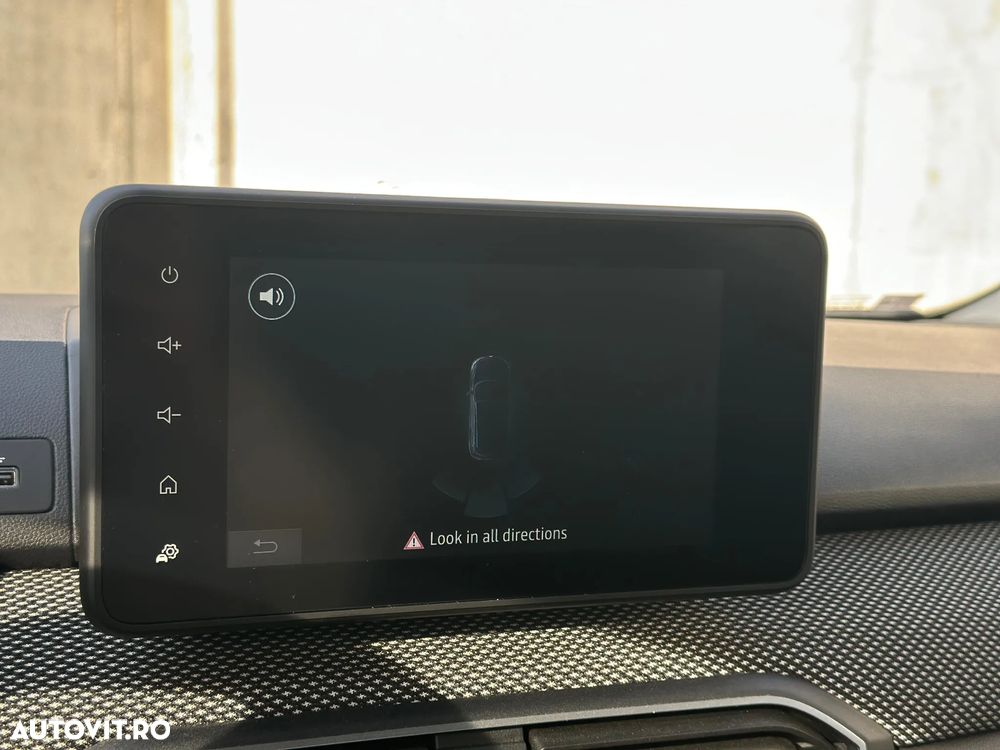 Dacia Logan TCe 90 MT5 Expression - 6